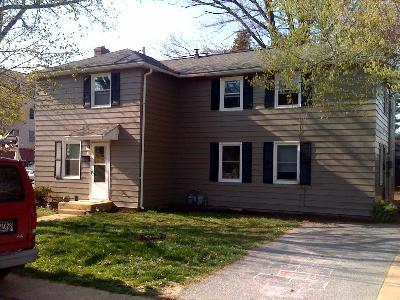 8 Thompson Circle (Right side)