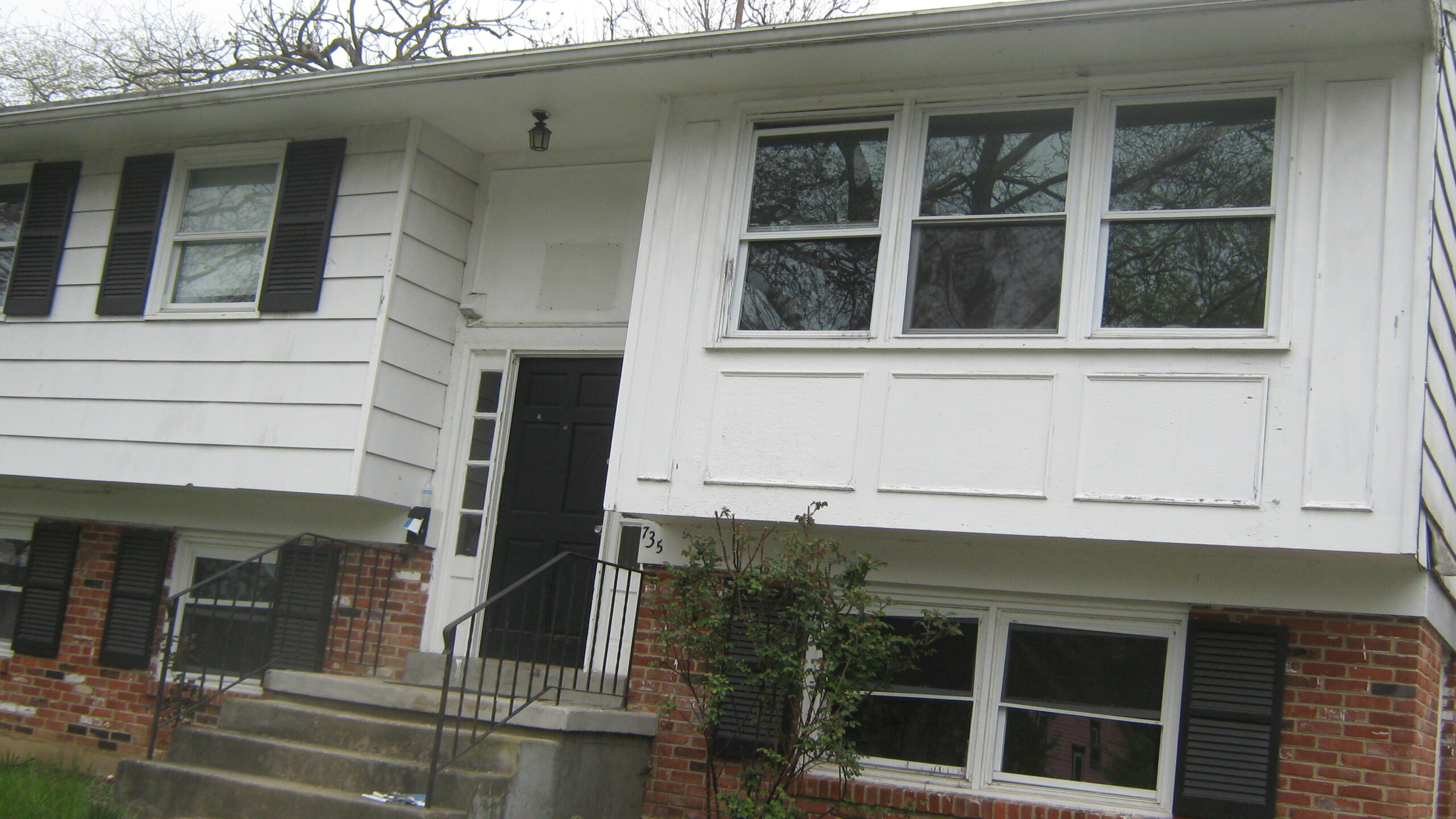 735 Wollaston (Lower)